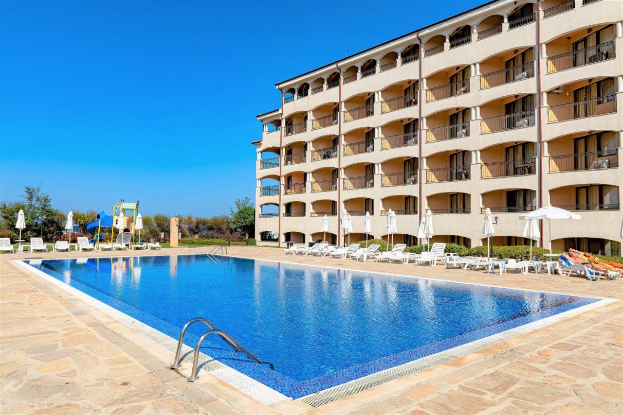 Menada Nestinarka Apartments Tsarevo Exterior photo