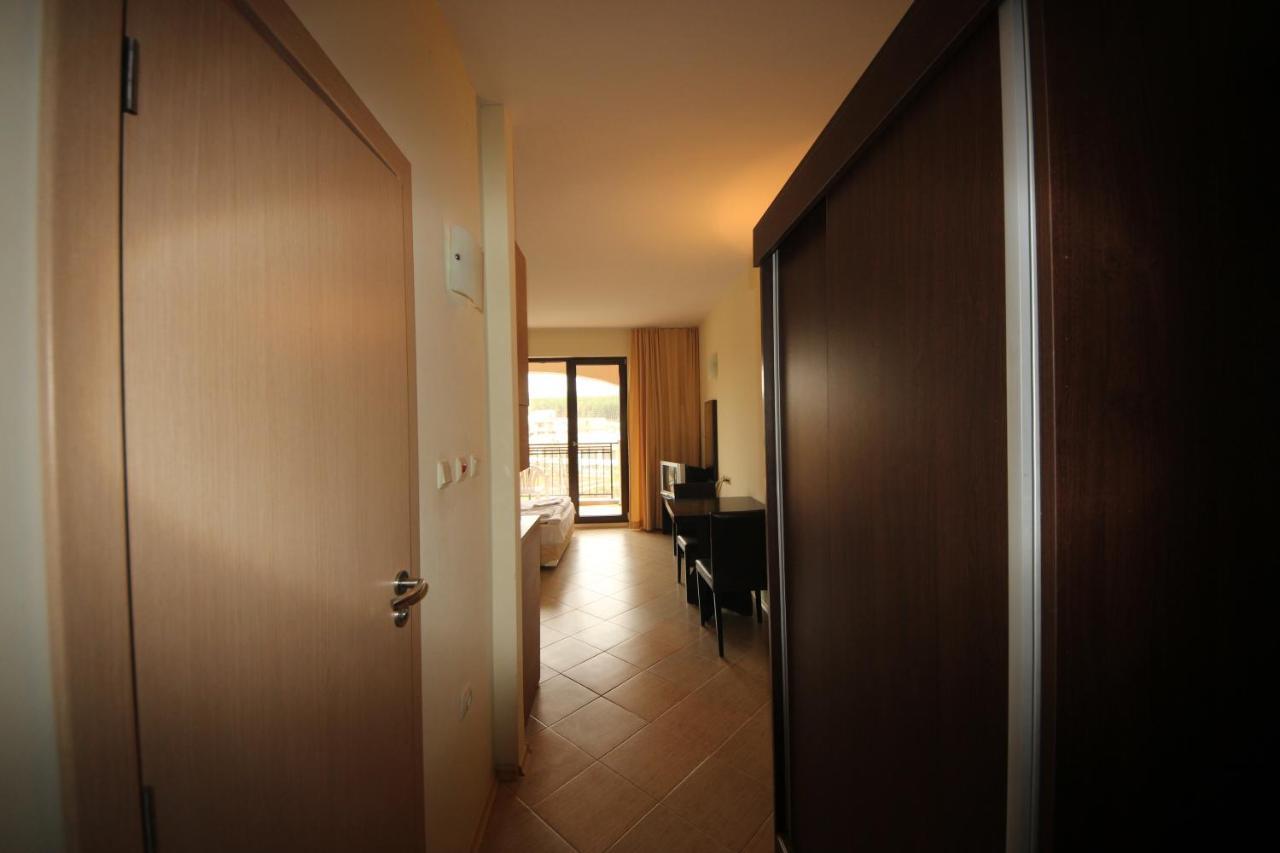Menada Nestinarka Apartments Tsarevo Exterior photo